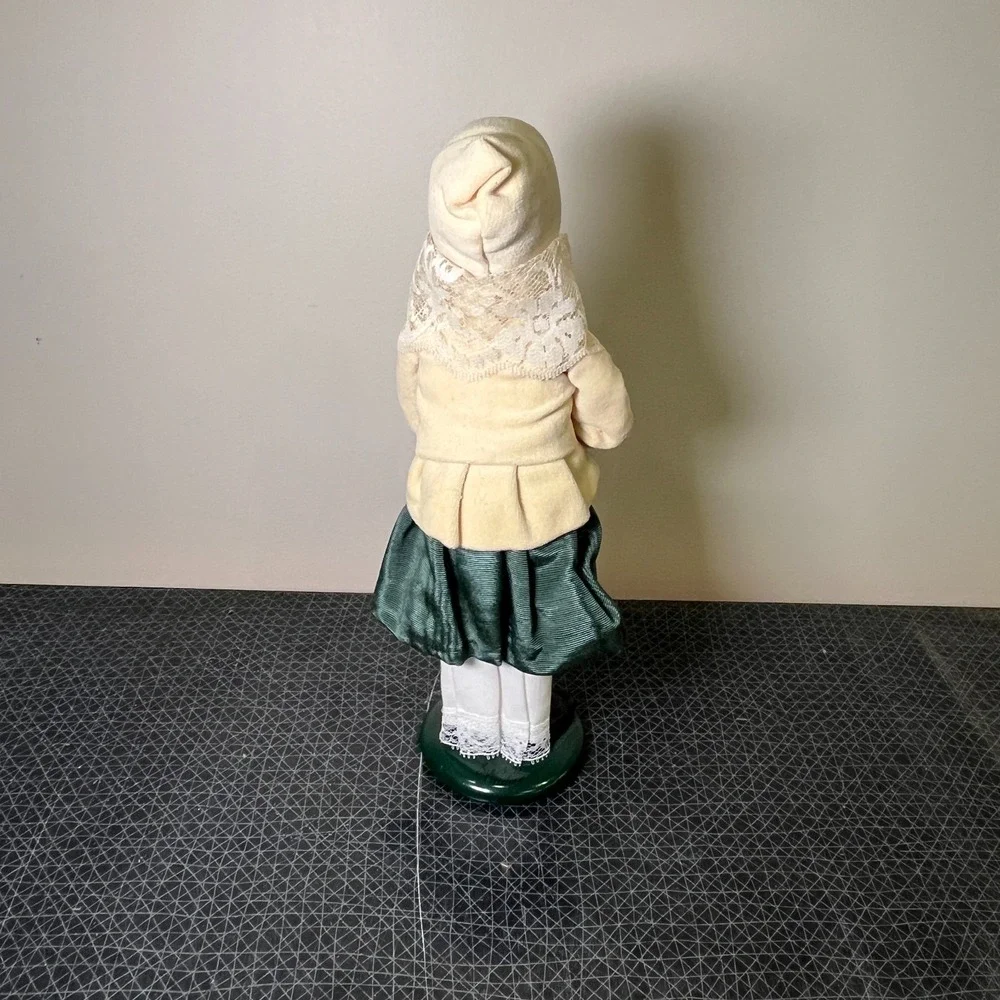 Vtg Choice Byers Carolers Girl, Blue Eyes, White Green Lace Dress, Fur muff, Bow